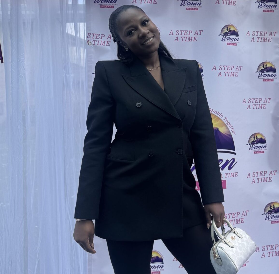 Evelyn Oluwatosin